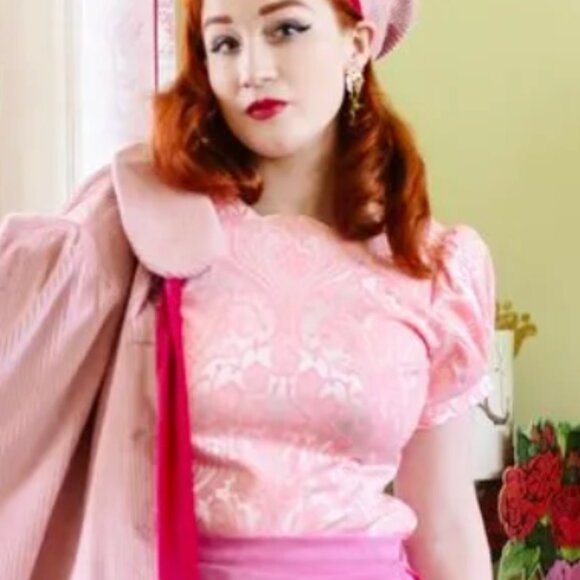 Gowns by Roberta Vintage Style Blouse Pink Jacquard Scalloped Neck Puff Sleeve M - Picture 1 of 10